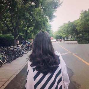 扒开jk美女❌狂揉❌漫画
